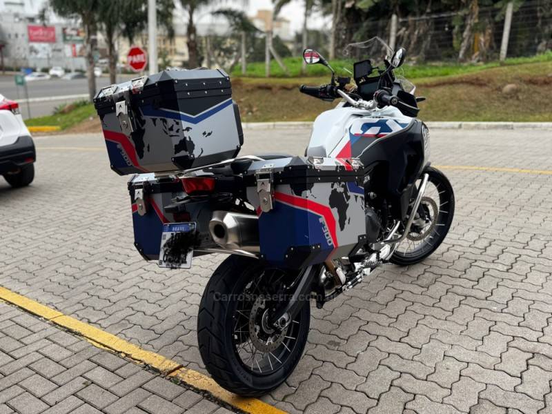 BMW - F 900 GS ADVENTURE PLUS - 2024/2025 - Cinza - R$ 94.990,00