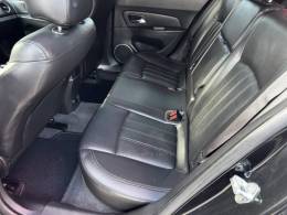 CHEVROLET - CRUZE - 2013/2014 - Preta - R$ 62.990,00