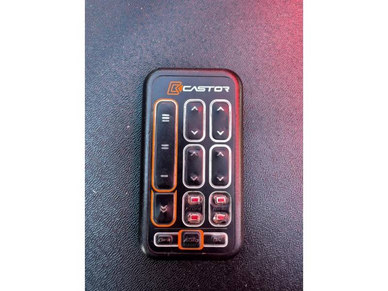 VOLKSWAGEN - SAVEIRO - 2013/2014 - Branca - R$ 67.990,00