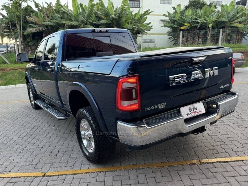 DODGE - RAM - 2021/2021 - Azul - R$ 369.990,00