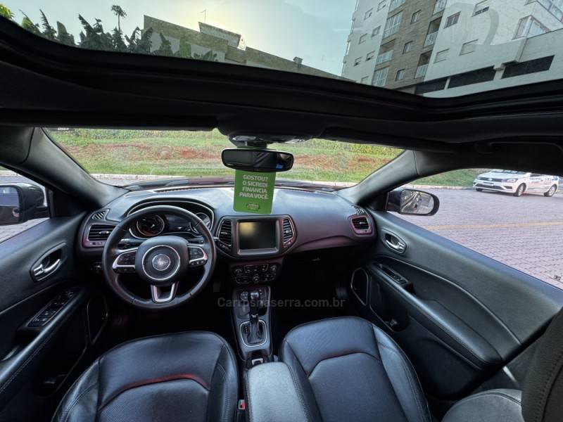 JEEP - COMPASS - 2020/2021 - Marrom - R$ 139.990,00