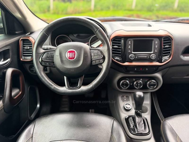 FIAT - TORO - 2017/2017 - Verde - R$ 104.990,00