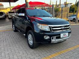 FORD - RANGER - 2012/2013 - Preta - R$ 111.990,00