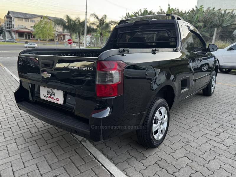 CHEVROLET - MONTANA - 2013/2013 - Preta - R$ 44.990,00