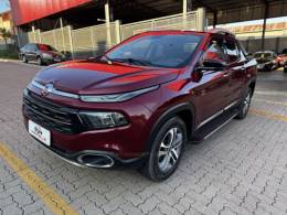 FIAT - TORO - 2016/2017 - Vermelha - R$ 100.990,00