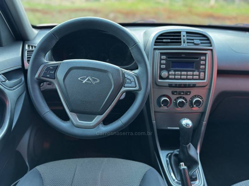 CHERY - TIGGO - 2014/2015 - Branca - R$ 43.990,00