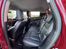 FIAT - TORO - 2016/2017 - Vermelha - R$ 100.990,00