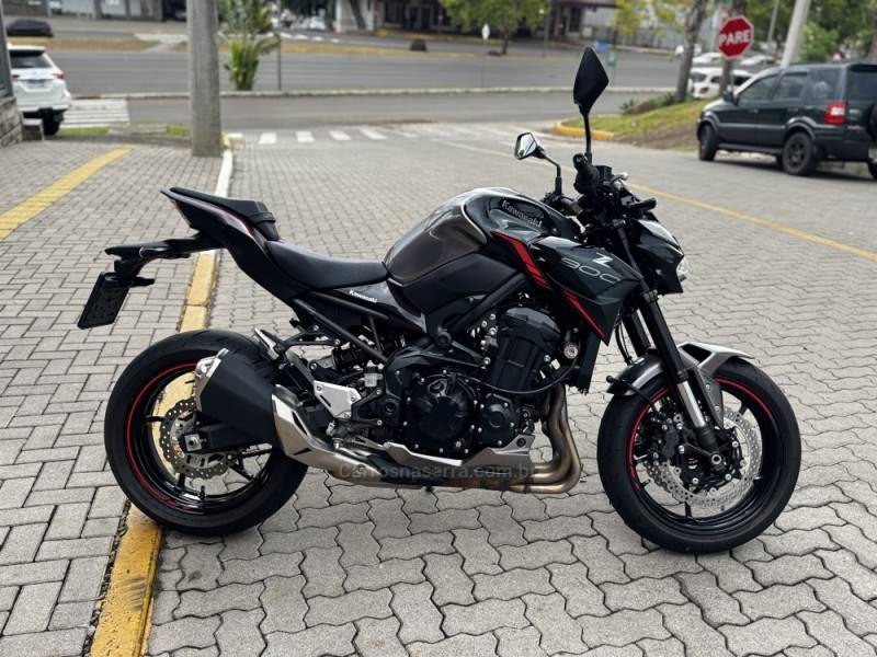 KAWASAKI - Z900 - 2023/2023 - Preta - R$ 57.990,00