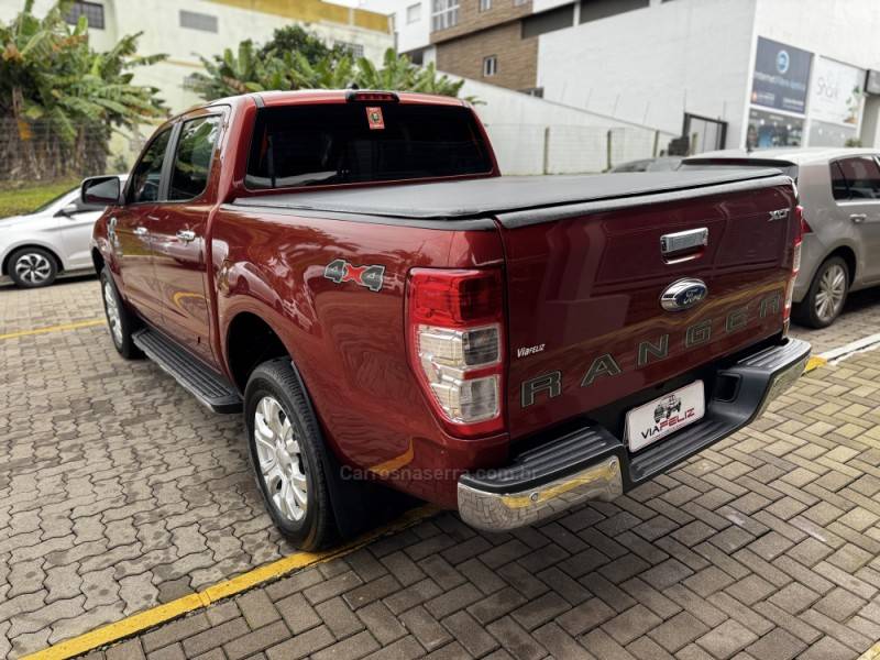 FORD - RANGER - 2020/2021 - Vermelha - R$ 164.990,00