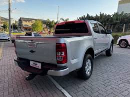 CHEVROLET - S10 - 2014/2014 - Prata - R$ 105.990,00