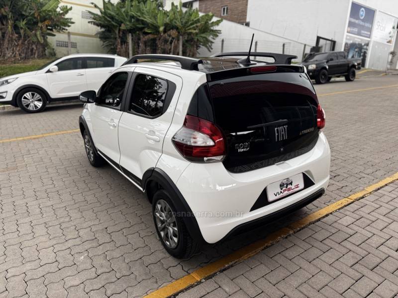 FIAT - MOBI - 2020/2021 - Branca - R$ 57.990,00