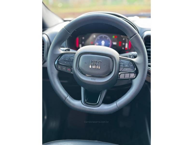 FIAT - TORO - 2023/2023 - Cinza - R$ 157.900,00