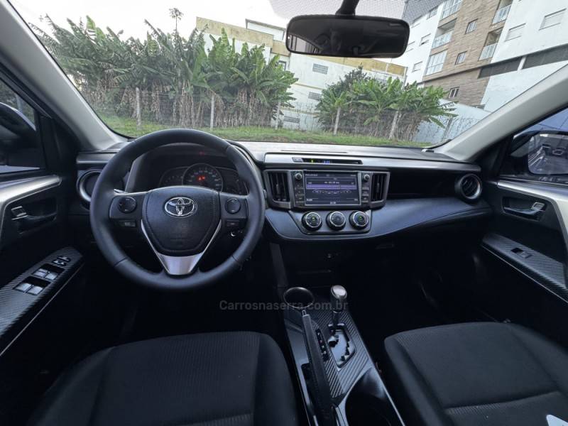 TOYOTA - RAV4 - 2013/2013 - Prata - R$ 84.990,00