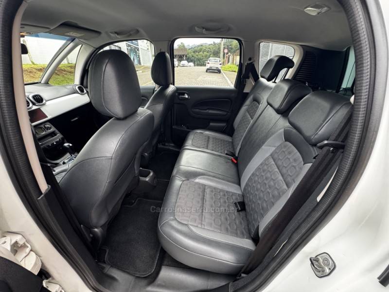 CITROËN - AIRCROSS - 2015/2016 - Branca - R$ 54.990,00