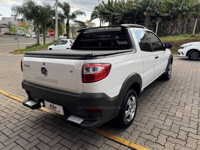 FIAT - STRADA - 2013/2014 - Branca - R$ 61.990,00