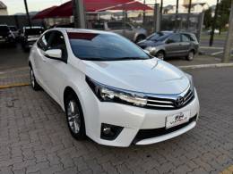 TOYOTA - COROLLA - 2016/2017 - Branca - R$ 94.990,00