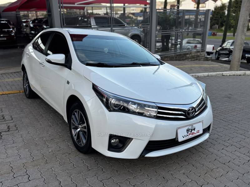 TOYOTA - COROLLA - 2016/2016 - Branca - R$ 94.990,00