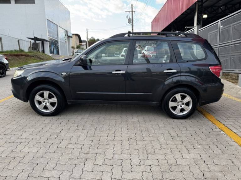SUBARU - FORESTER - 2009/2010 - Cinza - R$ 43.990,00