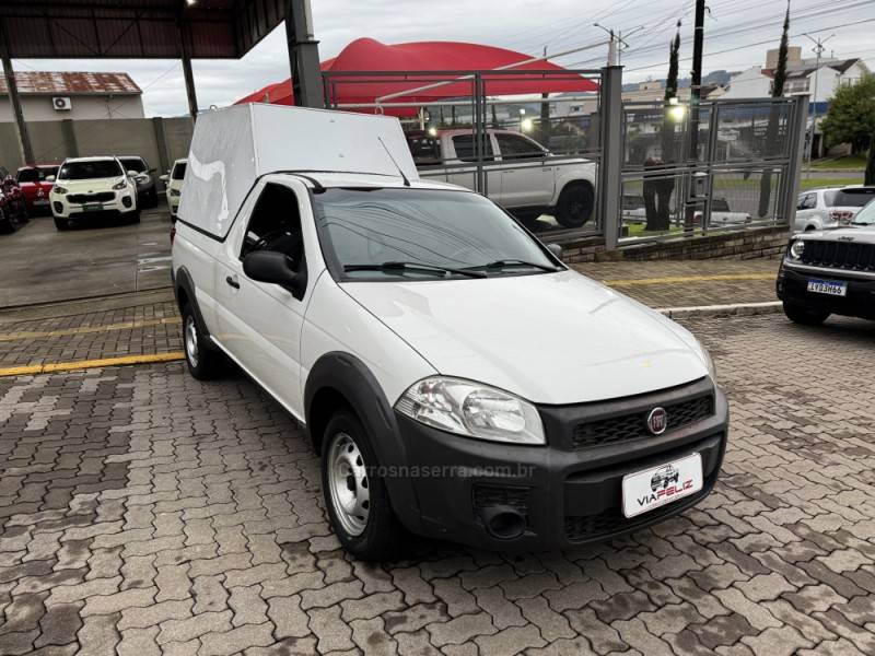 FIAT - STRADA - 2019/2020 - Branca - R$ 64.990,00