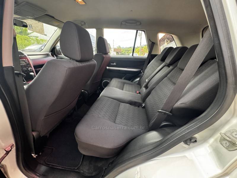 SUZUKI - GRAND VITARA - 2011/2012 - Prata - R$ 56.990,00