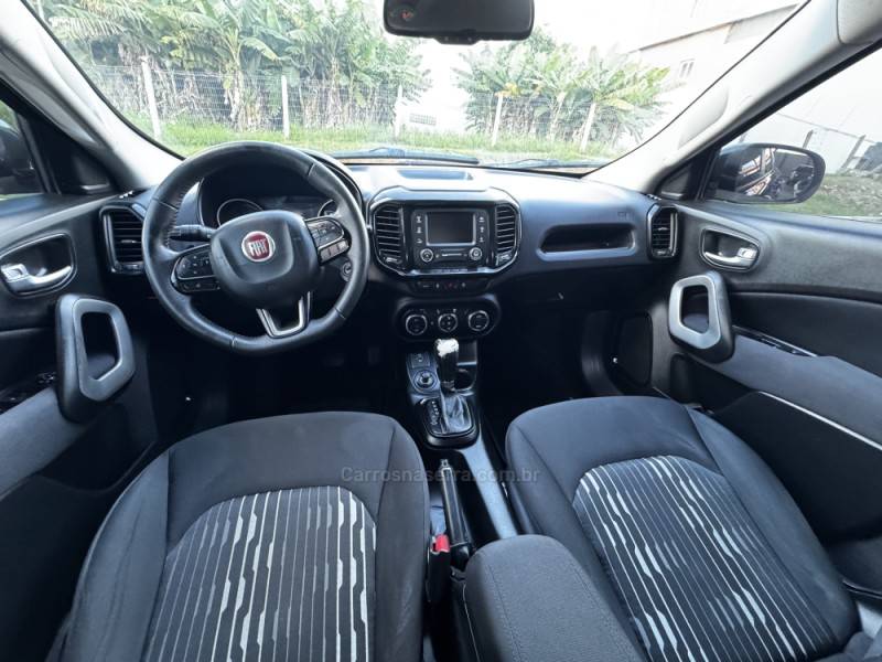 FIAT - TORO - 2016/2017 - Verde - R$ 89.990,00