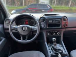 VOLKSWAGEN - AMAROK - 2015/2016 - Prata - R$ 91.990,00