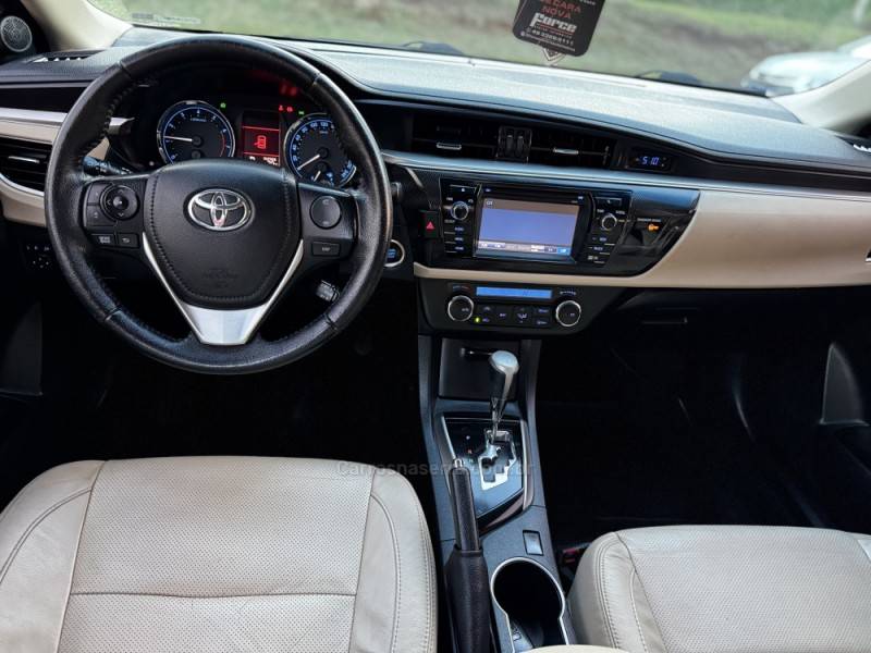 TOYOTA - COROLLA - 2016/2016 - Branca - R$ 94.990,00