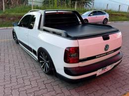 VOLKSWAGEN - SAVEIRO - 2013/2014 - Branca - R$ 67.990,00