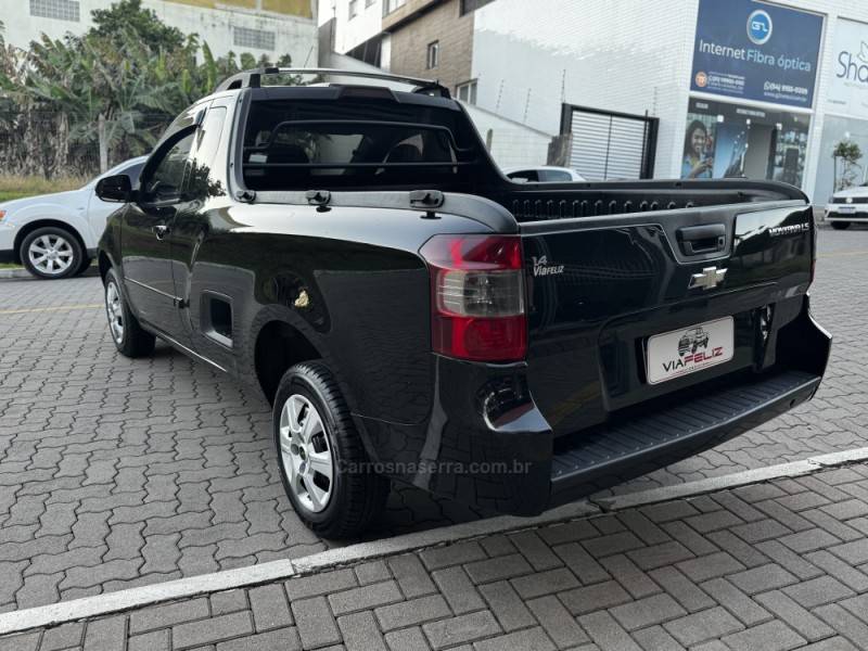 CHEVROLET - MONTANA - 2013/2013 - Preta - R$ 44.990,00