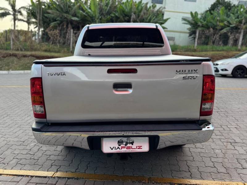 TOYOTA - HILUX - 2008/2008 - Prata - R$ 109.990,00