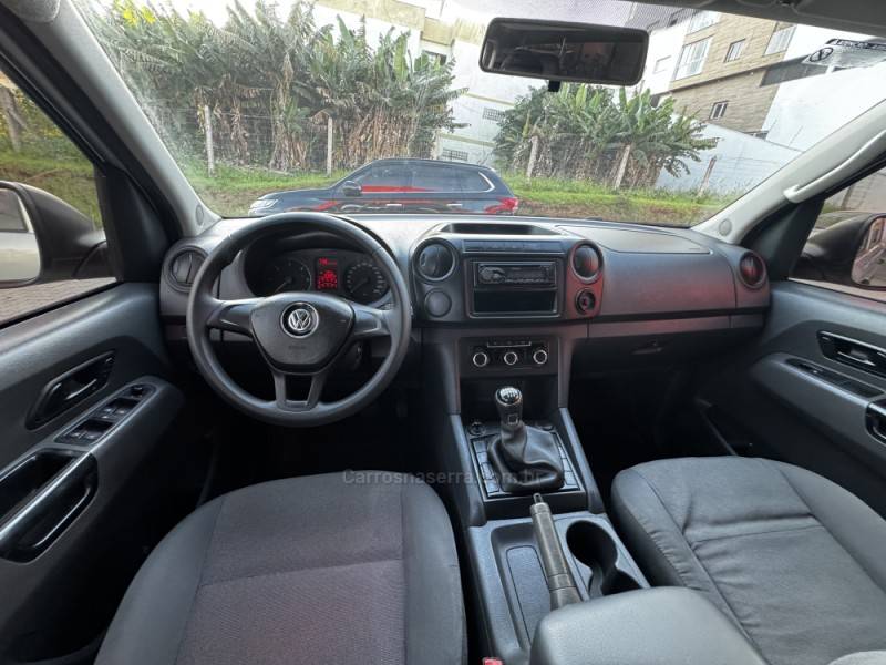 VOLKSWAGEN - AMAROK - 2015/2016 - Prata - R$ 91.990,00