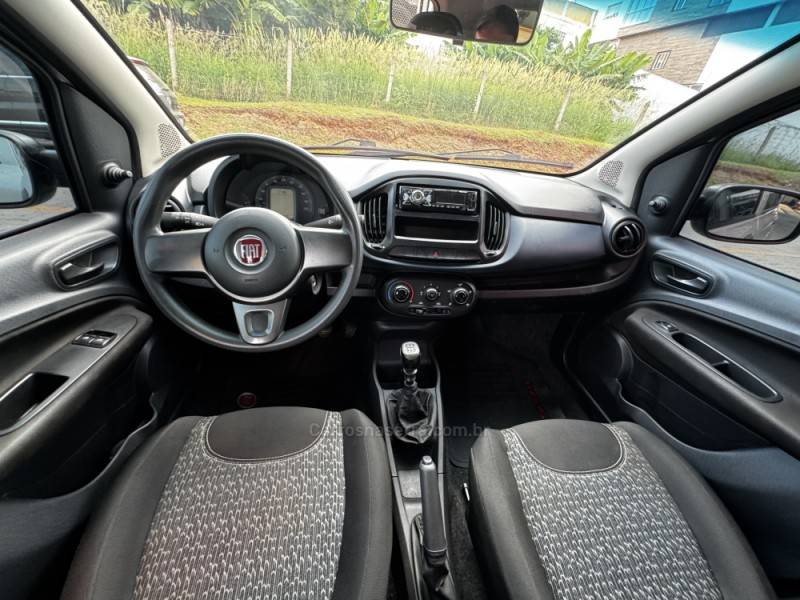 FIAT - UNO - 2020/2021 - Prata - R$ 50.990,00