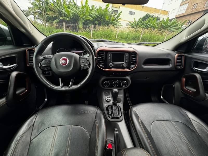 FIAT - TORO - 2017/2017 - Verde - R$ 104.990,00