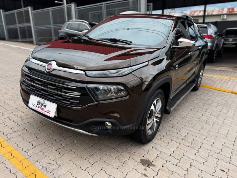FIAT - TORO - 2017/2017 - Verde - R$ 104.990,00