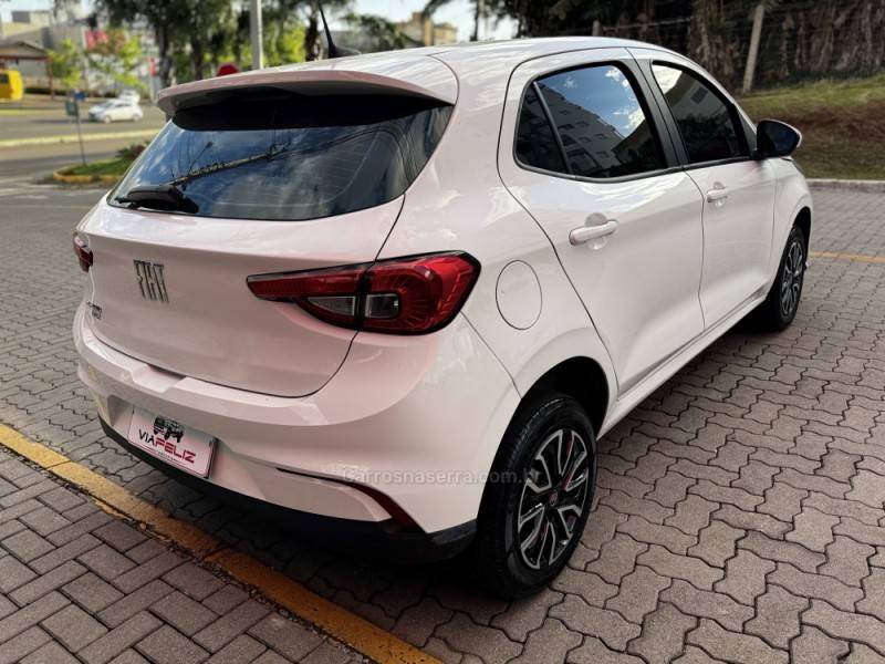 FIAT - ARGO - 2020/2021 - Branca - R$ 61.990,00
