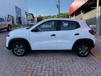 RENAULT - KWID - 2022/2023 - Branca - R$ 52.990,00