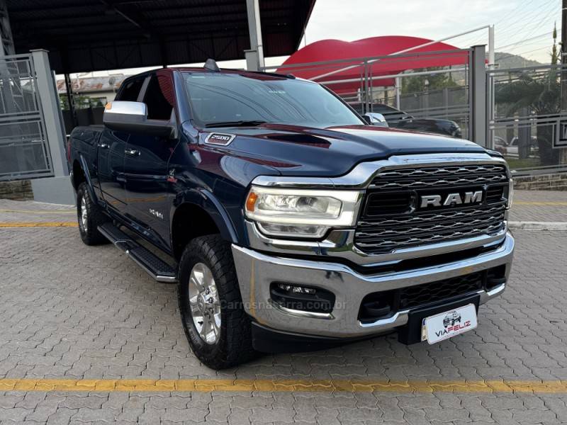 DODGE - RAM - 2021/2021 - Azul - R$ 369.990,00