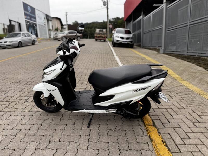 HONDA - ELITE - 2024/2025 - Branca - R$ 16.990,00