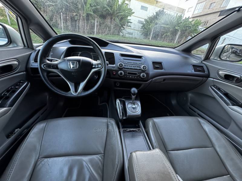 HONDA - CIVIC - 2006/2007 - Prata - R$ 47.990,00