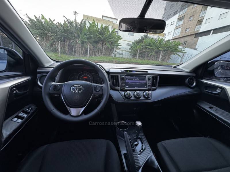 TOYOTA - RAV4 - 2013/2013 - Prata - R$ 84.990,00