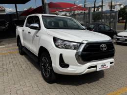 TOYOTA - HILUX - 2021/2021 - Branca - R$ 219.990,00