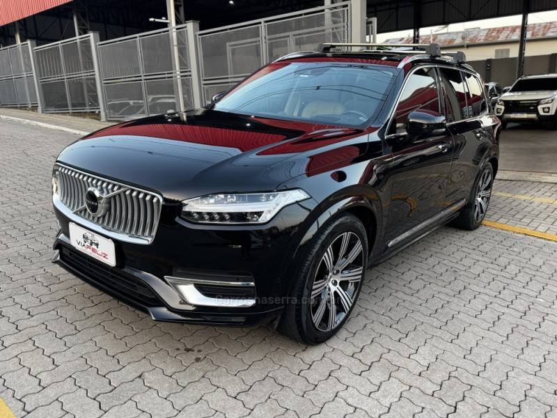 VOLVO - XC90 - 2022/2022 - Preta - R$ 344.990,00