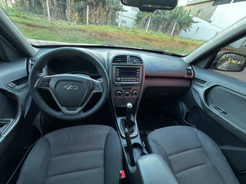 CHERY - TIGGO - 2014/2015 - Branca - R$ 43.990,00