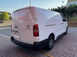 CITROËN - JUMPY - 2022/2023 - Branca - R$ 139.990,00