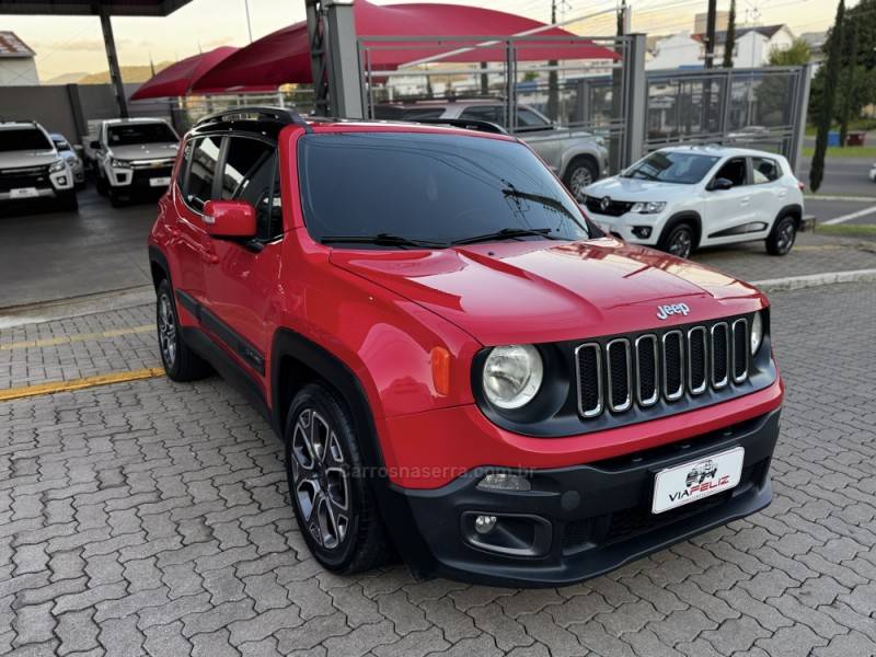 JEEP - RENEGADE - 2015/2016 - Vermelha - R$ 74.990,00