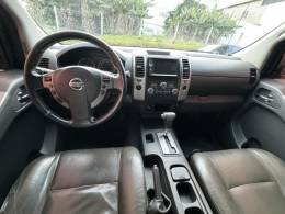 NISSAN - FRONTIER - 2013/2014 - Preta - R$ 105.990,00