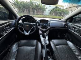 CHEVROLET - CRUZE - 2013/2014 - Preta - R$ 62.990,00