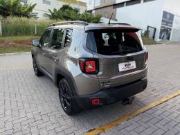 JEEP - RENEGADE - 2017/2018 - Cinza - R$ 98.990,00