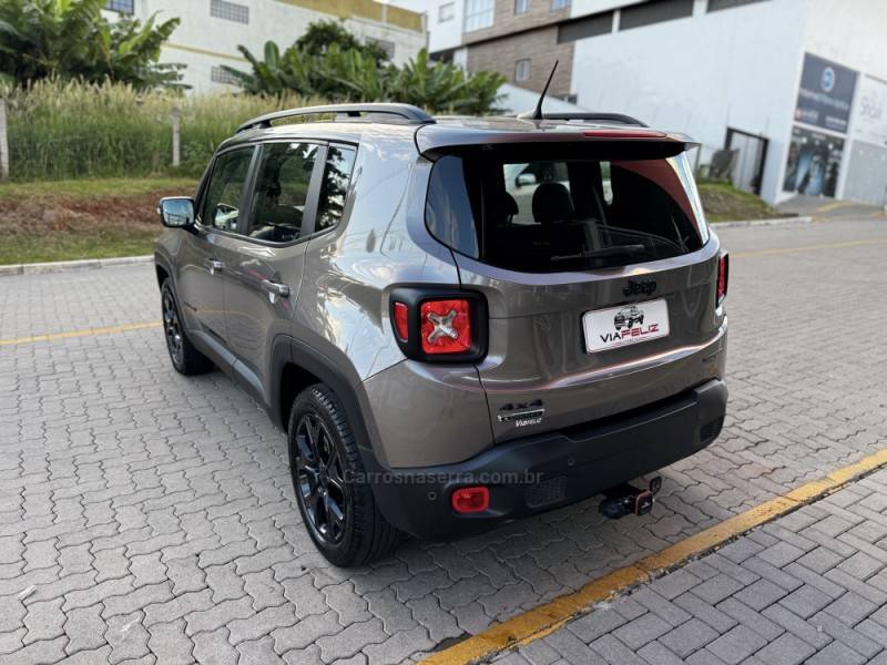 JEEP - RENEGADE - 2017/2018 - Cinza - R$ 98.990,00