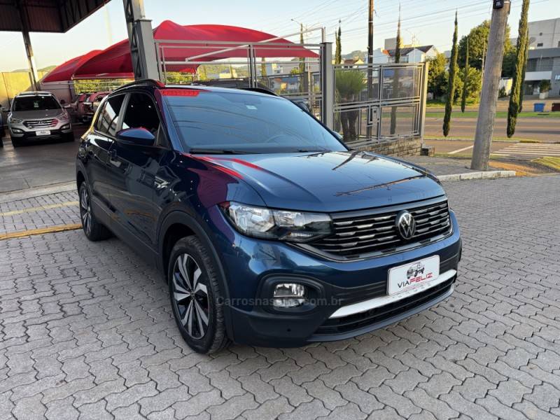 VOLKSWAGEN - T-CROSS - 2021/2022 - Azul - R$ 111.990,00